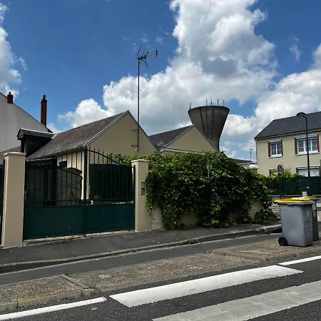 Studios Au Quartier Pavillonnaire Rue D Ambert Orleans Exterior photo