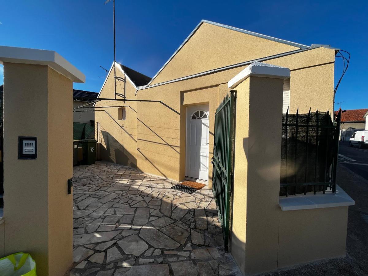 Au Quartier Pavillonnaire Rue D Ambert Apartment Orleans